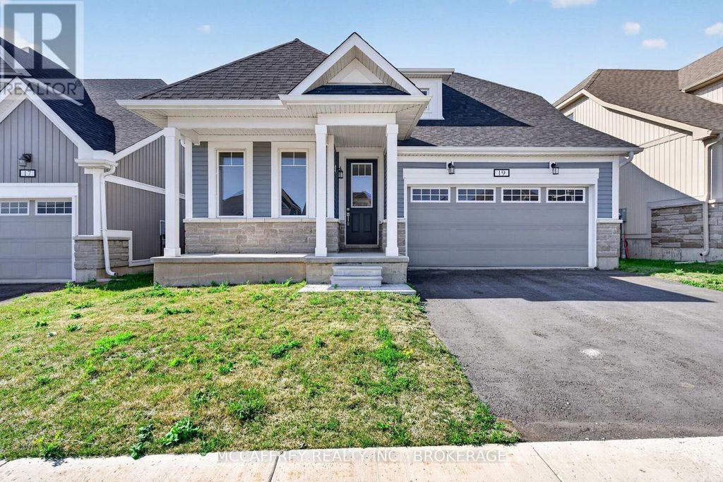 19 Oakmont Drive, Loyalist (bath)
