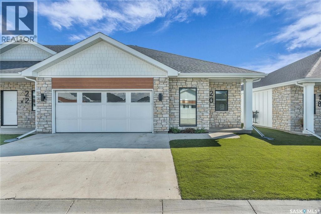 6 720 Brighton Boulevard, Saskatoon