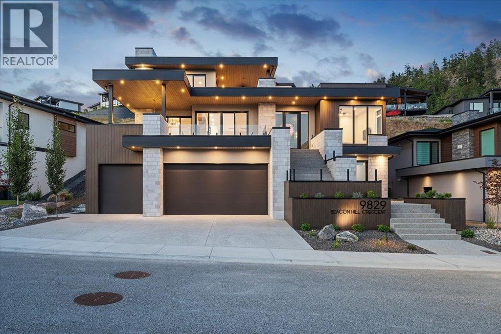 9829 Beacon Hill Crescent, Lake Country