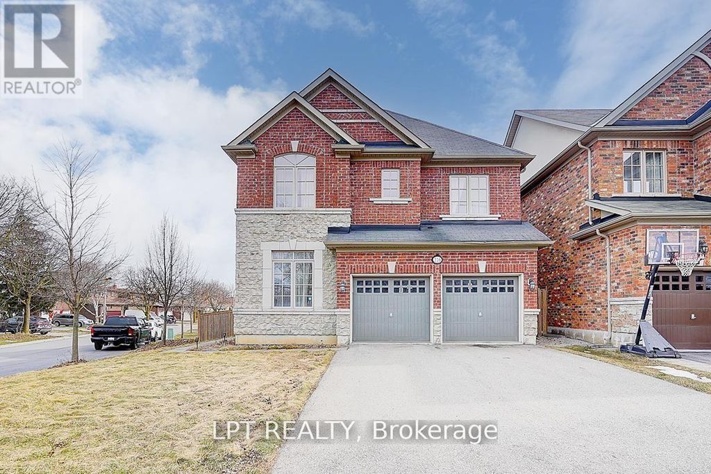 116 Dunlop Street, Richmond Hill (crosby)