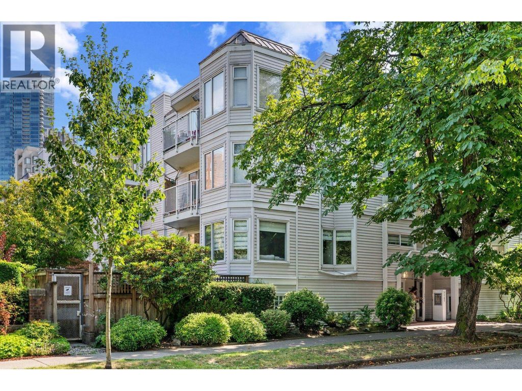 106 1147 Nelson Street, Vancouver