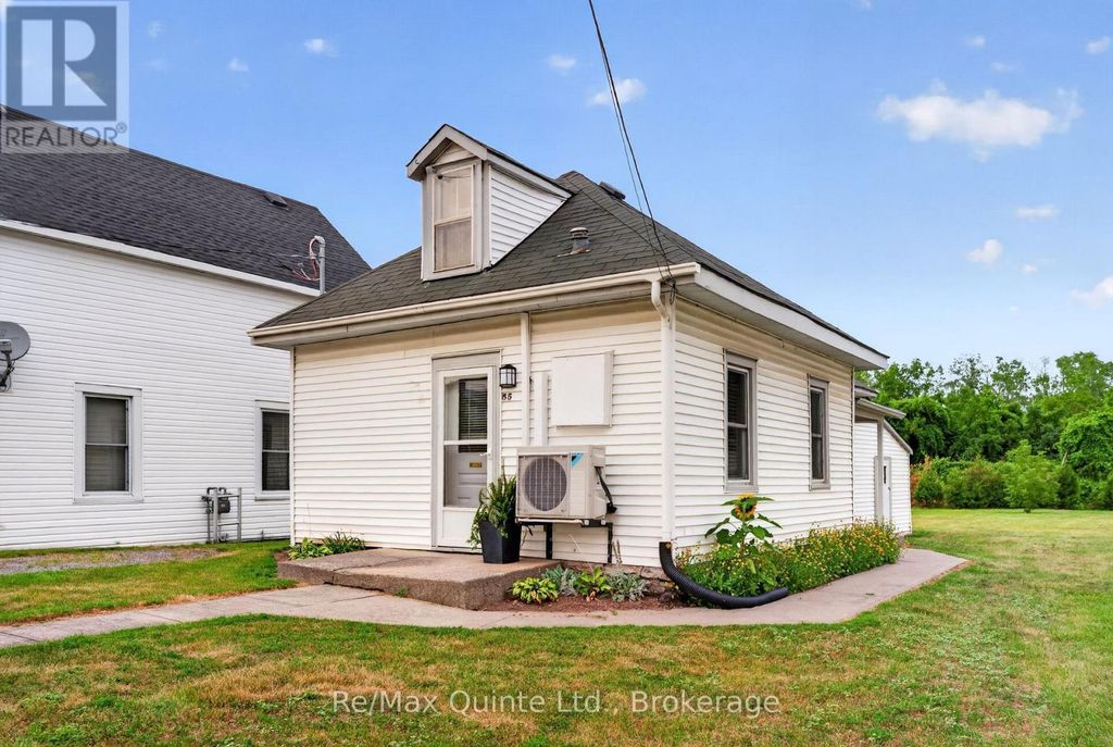 55 George Street, Belleville (belleville Ward)
