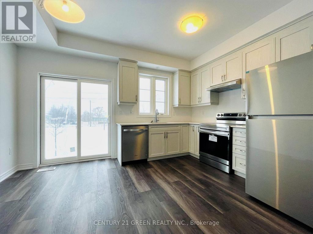 11 - 575 Woodward Avenue, Hamilton (parkview)