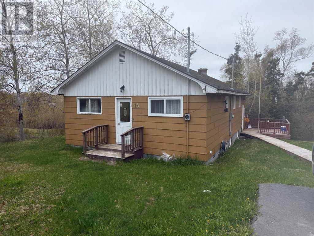 15 Richards Road, Appleton