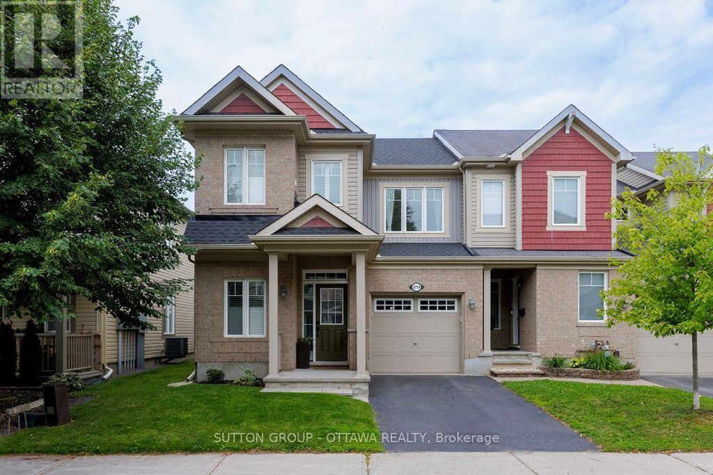2719 Grand Canal Street, Ottawa