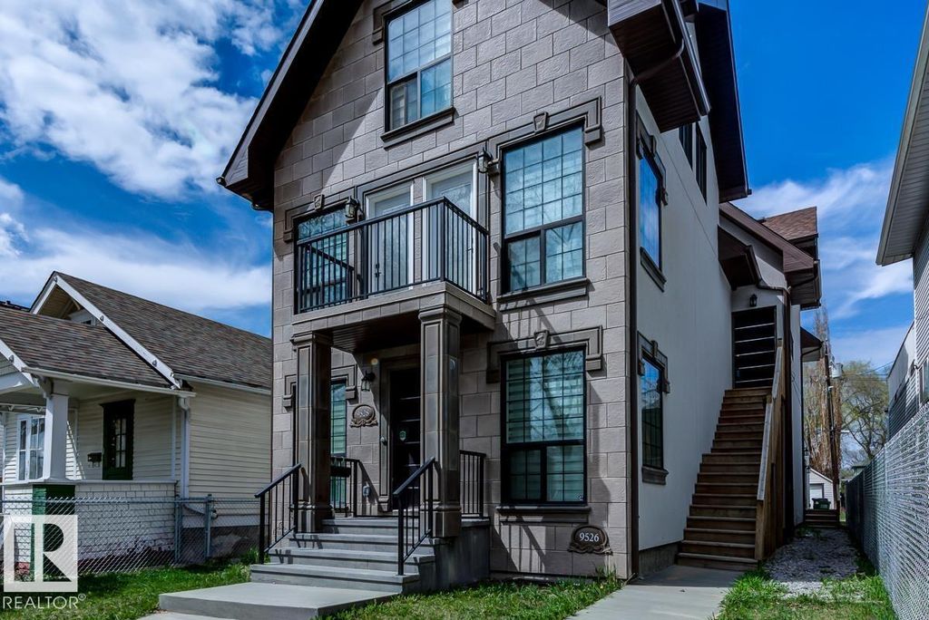 9526 109a Av Nw, Edmonton