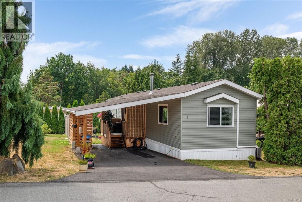 1 Honey Dr, Nanaimo