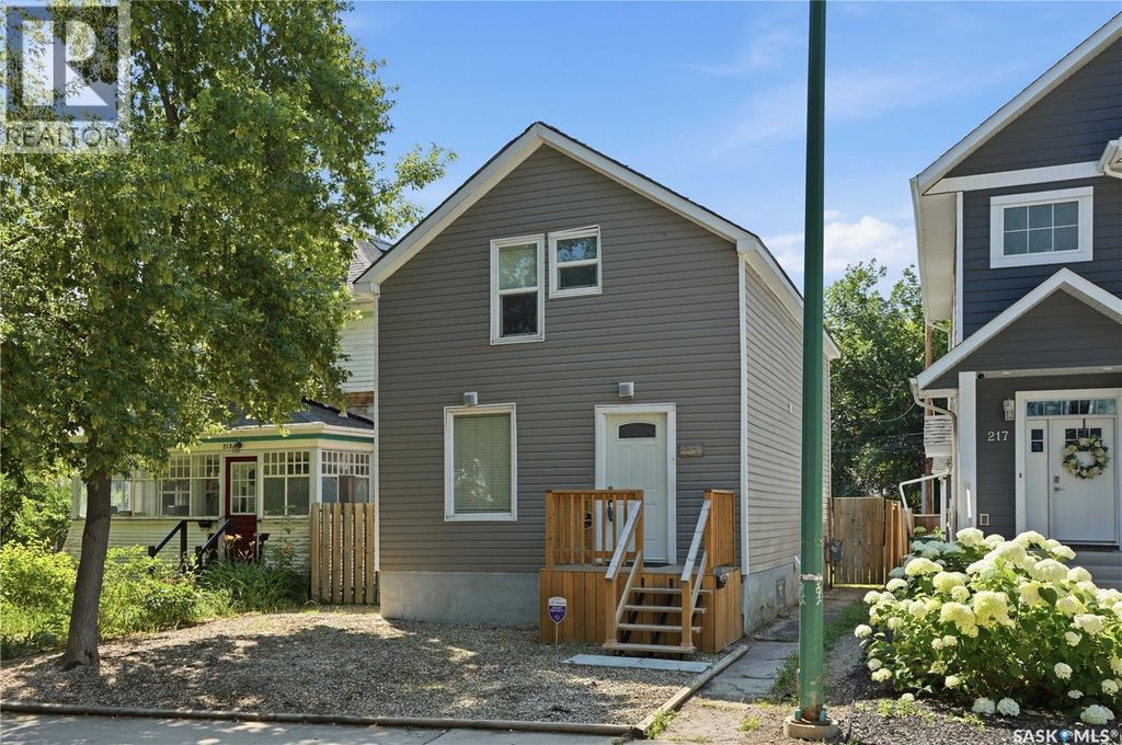 215 26th Street W, Saskatoon