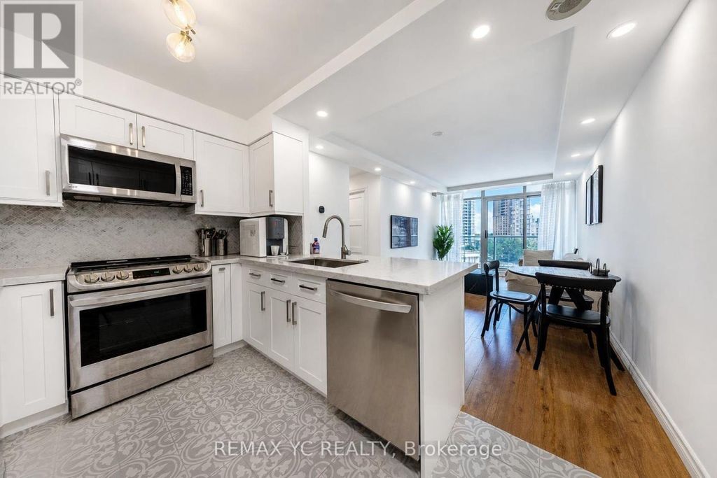602 - 5500 Yonge Street, Toronto (willowdale West)