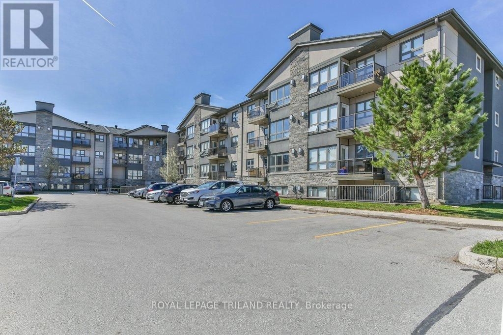 104 - 5 Jacksway Crescent, London North (north G)