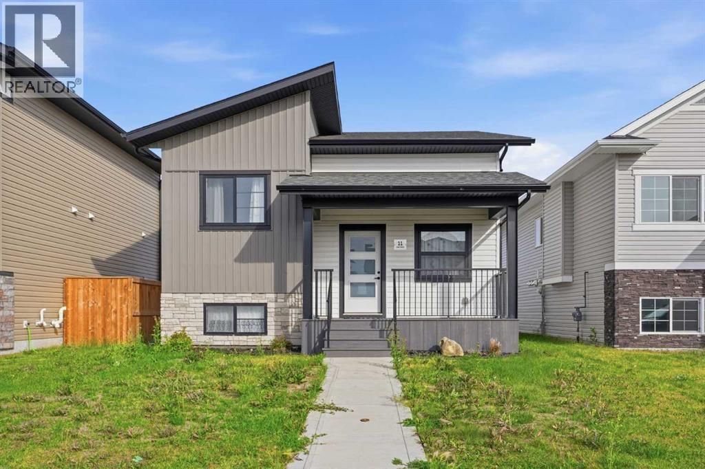 11 Ian Way, Sylvan Lake