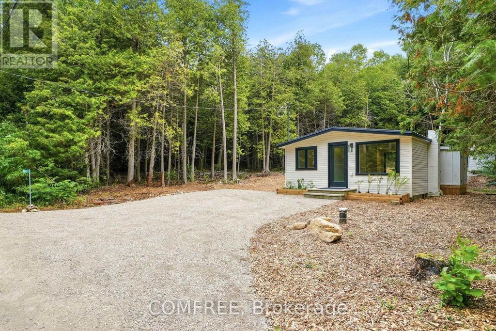 86 South Shore Road, Northern Bruce Peninsula
