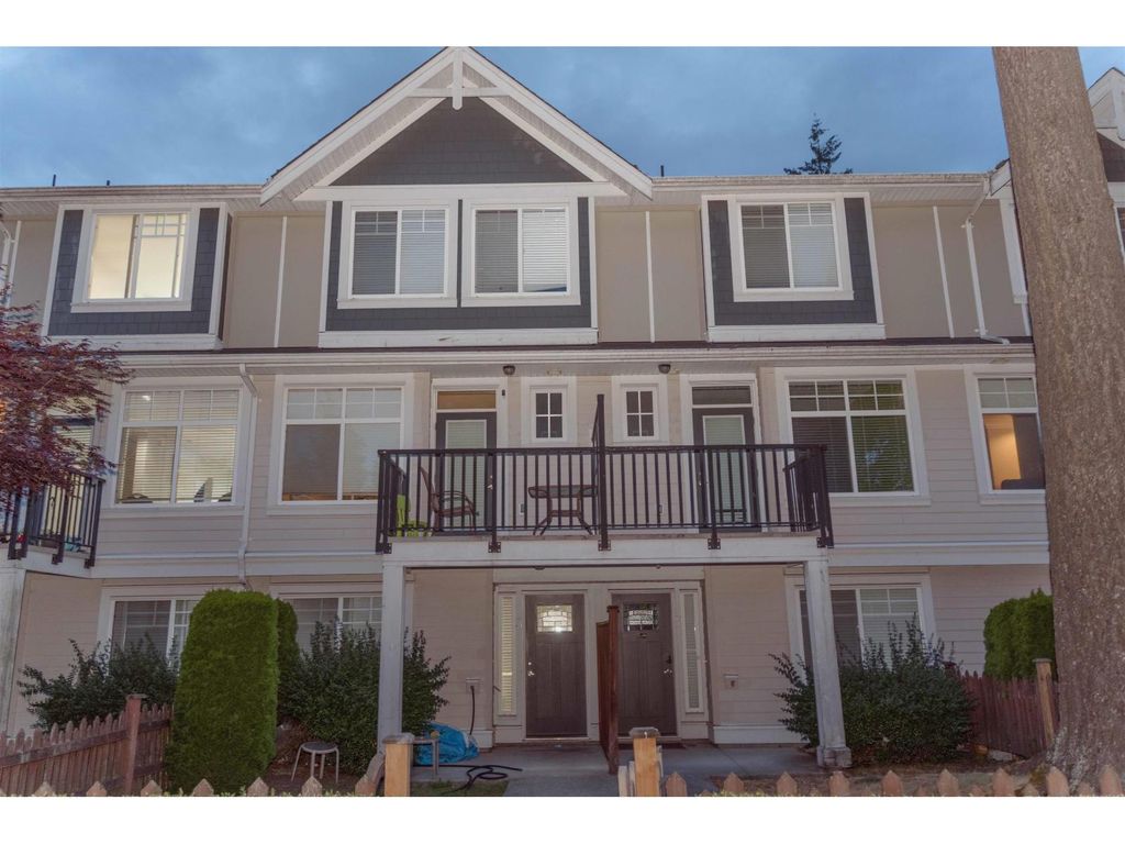 2 12775 63 Avenue, Surrey