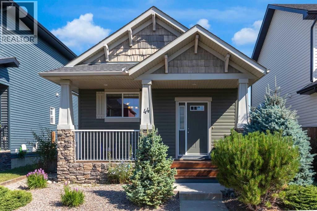 44 Ravenslea Crescent Se, Airdrie