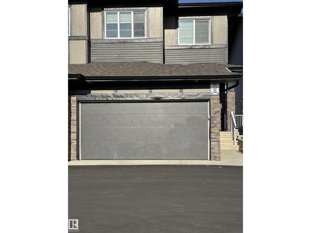 #2 2710 66 St Sw, Edmonton