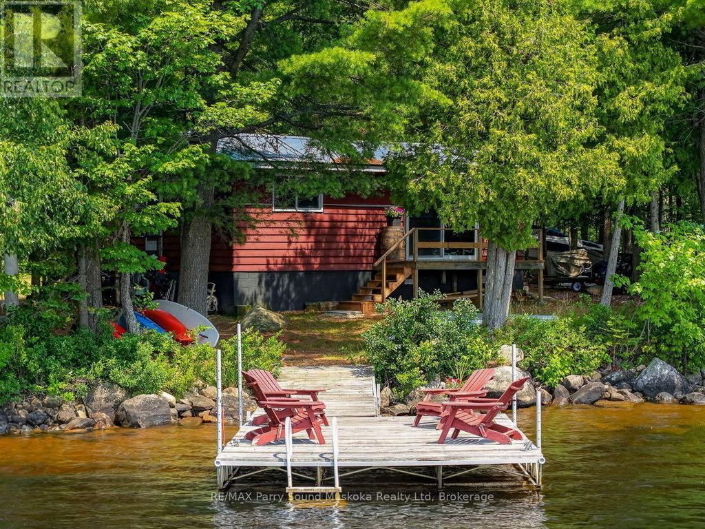 3 Robinson Road, Magnetawan (ahmic Harbour)