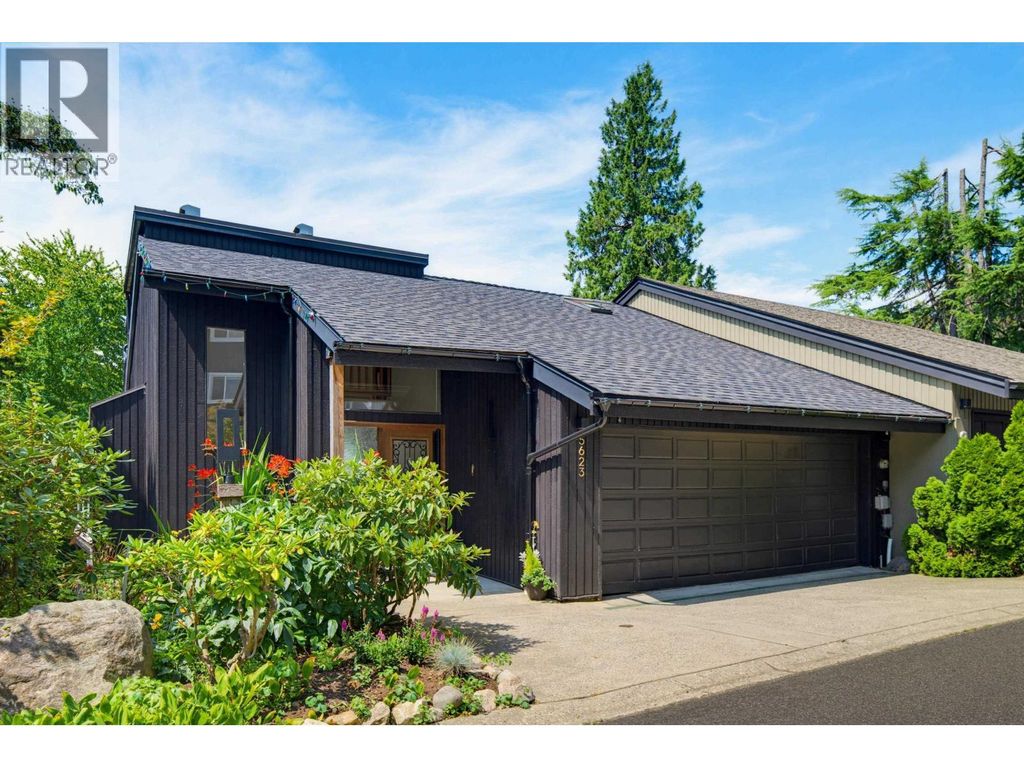 5623 Eagle Court, North Vancouver