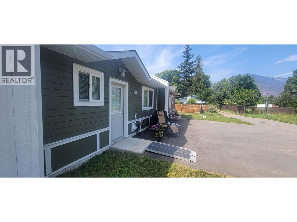 611 Casley Court Unit# 3, New Denver