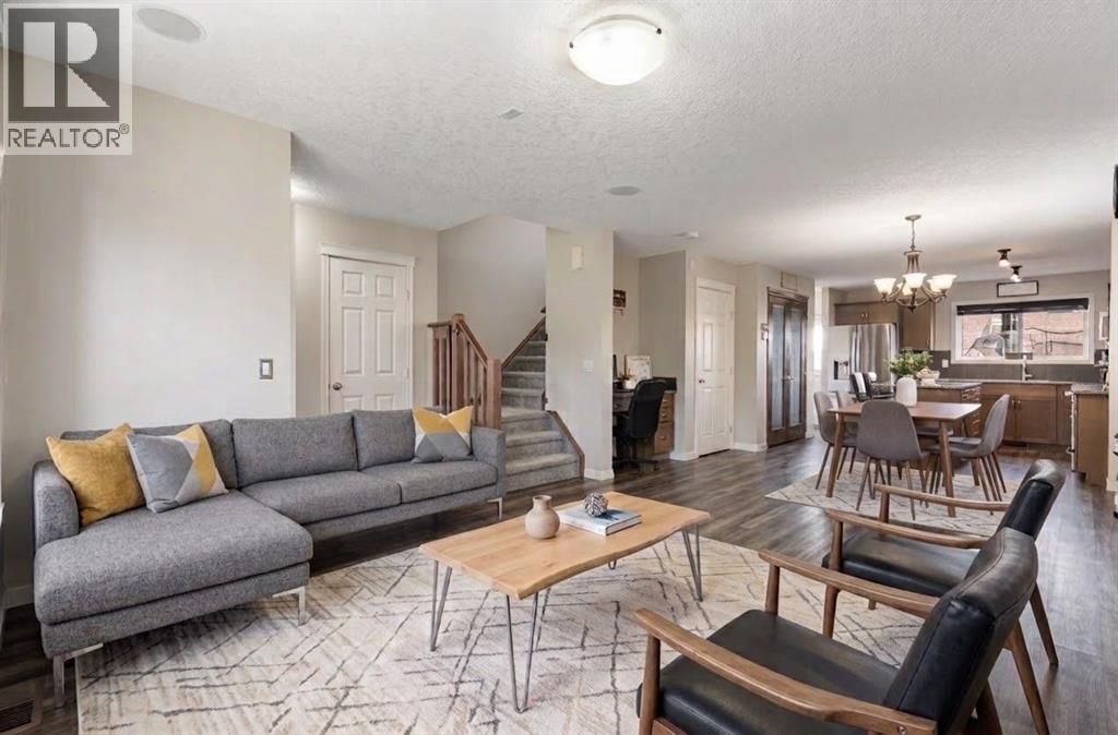 70 Walden Manor Se, Calgary