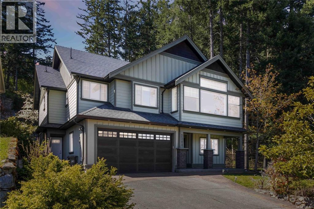 2200 Players Dr, Langford