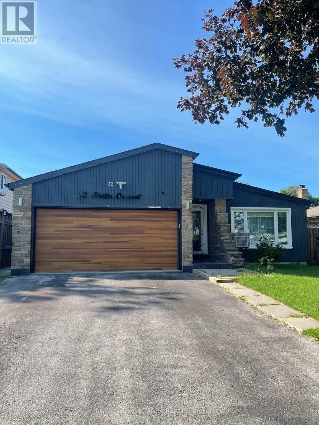 Basement - 32 Slater Crescent, Ajax (south West)