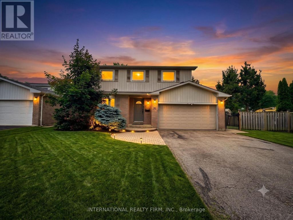 21 Mayvern Crescent, Richmond Hill (north Richvale)