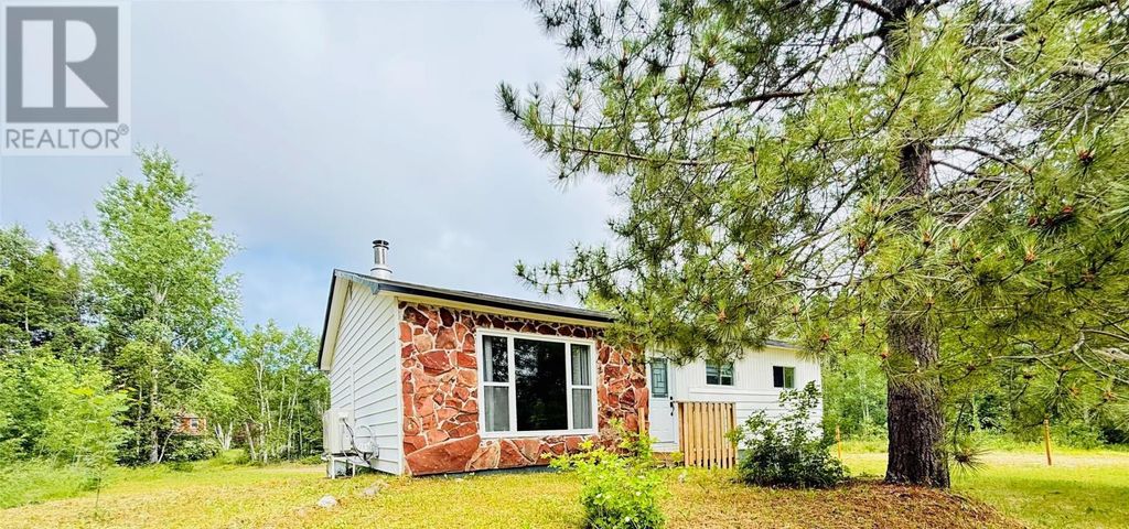 5 Burnt Berry Farm Road, Springdale