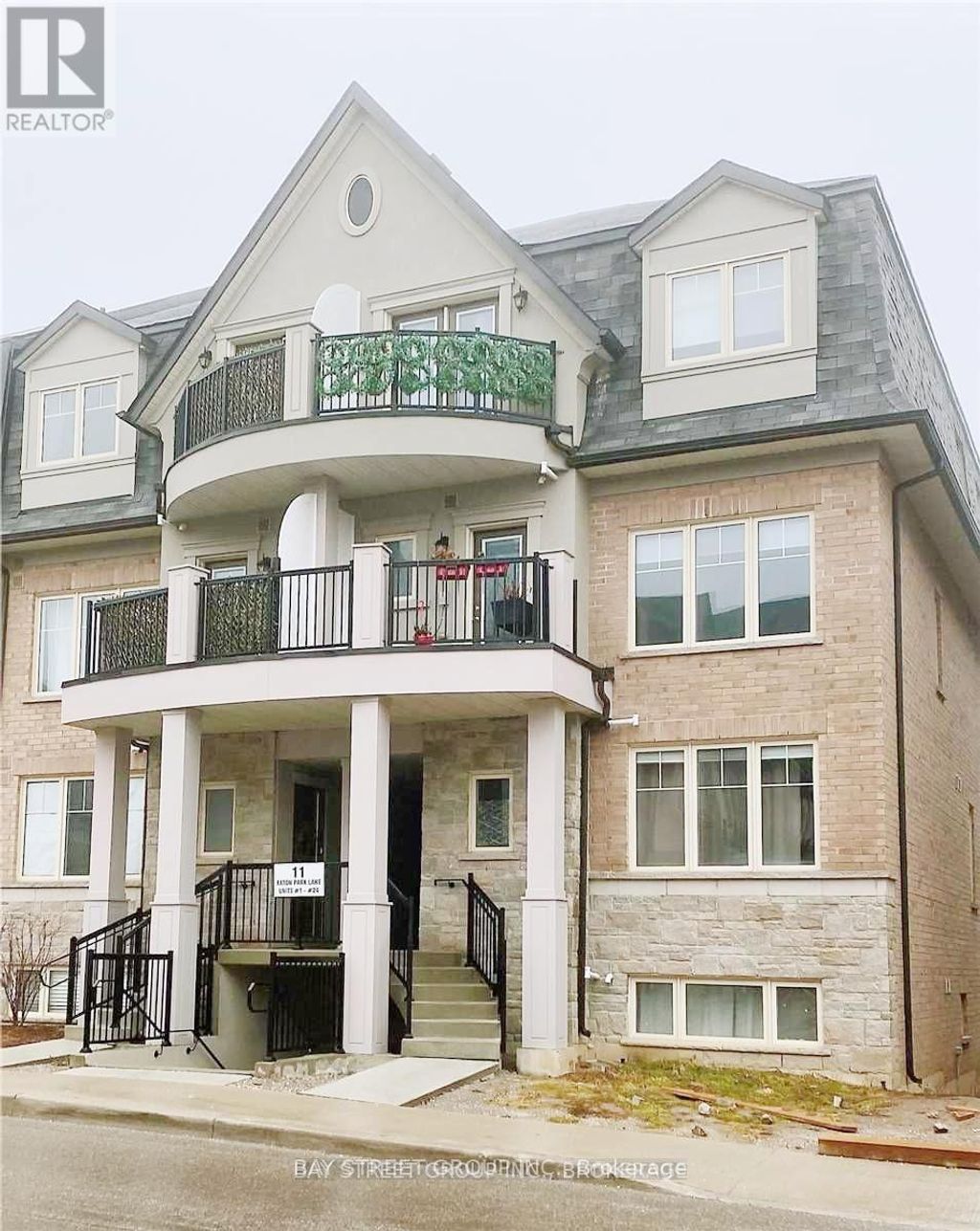 23 - 11 Eaton Park Lane, Toronto (l'amoreaux)