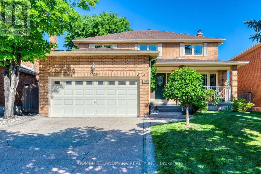2935 Kingsway Drive, Oakville (cv Clearview)