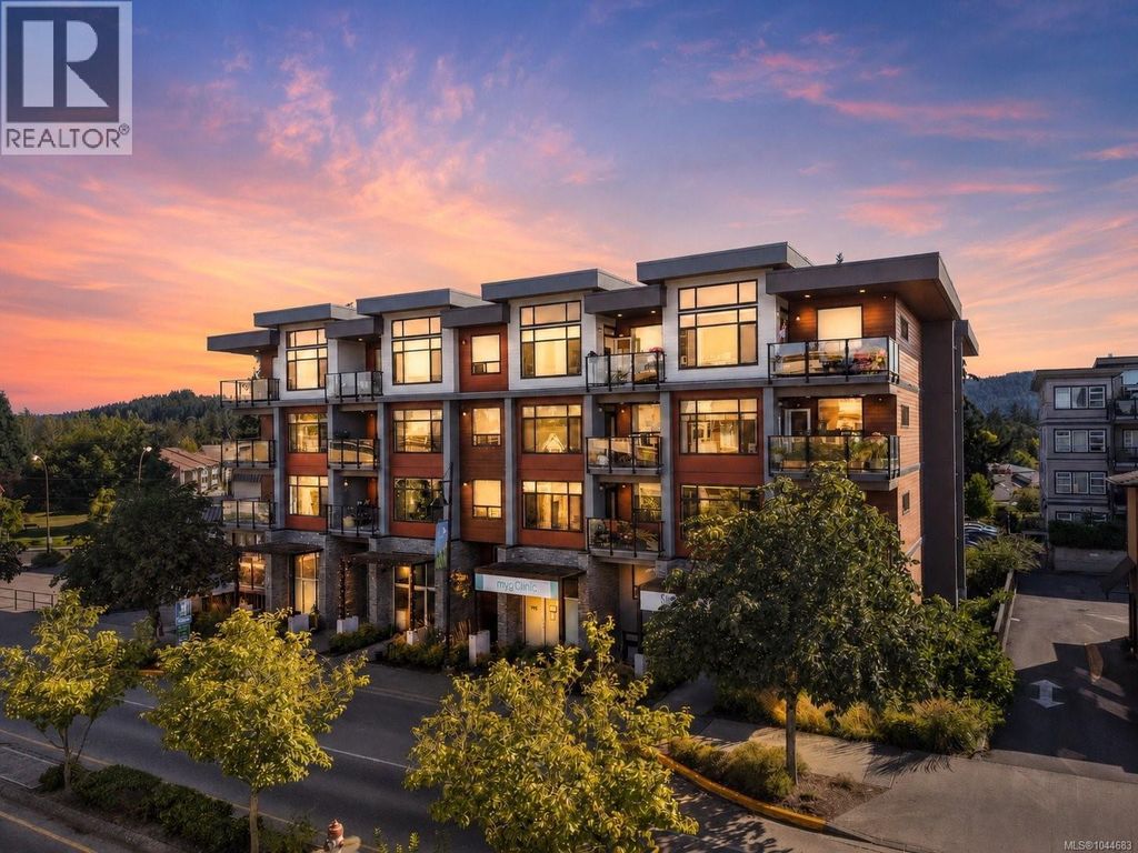 307 7162 West Saanich Rd, Central Saanich