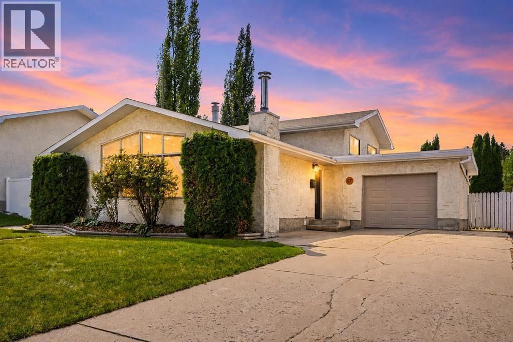 67 Sherwood Crescent, Red Deer