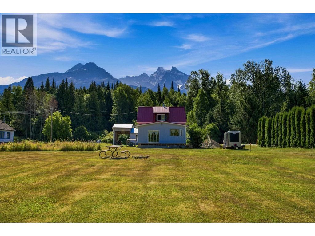 144 Cedarvale Ferry Road, Terrace