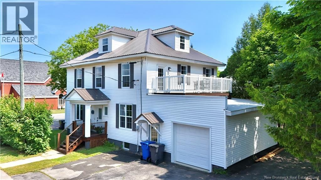 515 Murray, Bathurst