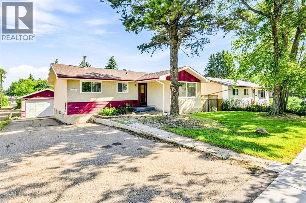 36 Grandview Crescent, Camrose