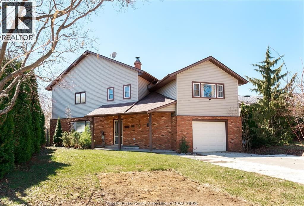 22 University Drive, Chatham