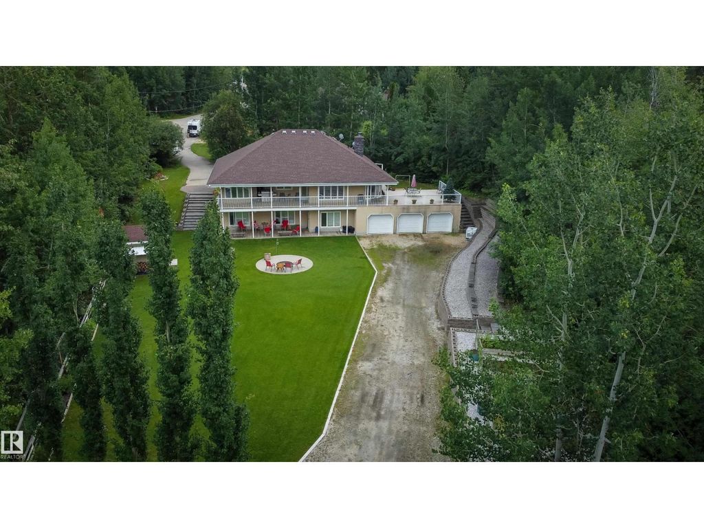 5631 49 St, Rural Lac Ste. Anne County