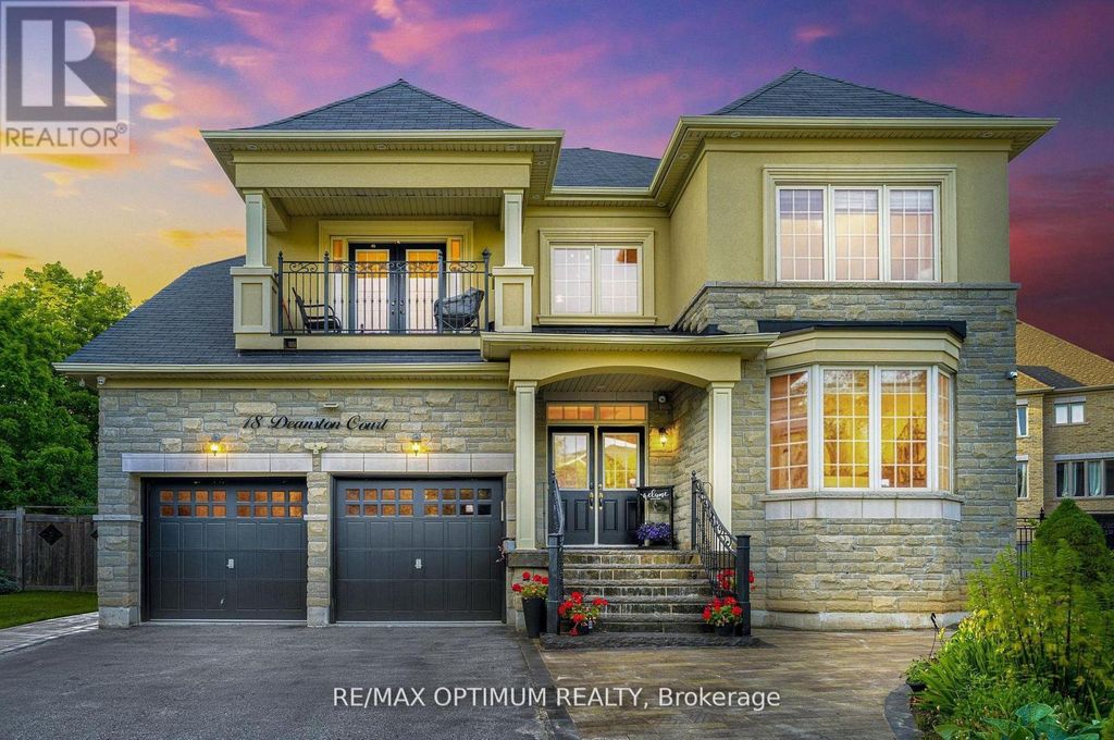 18 Deanston Court, Brampton (credit Valley)