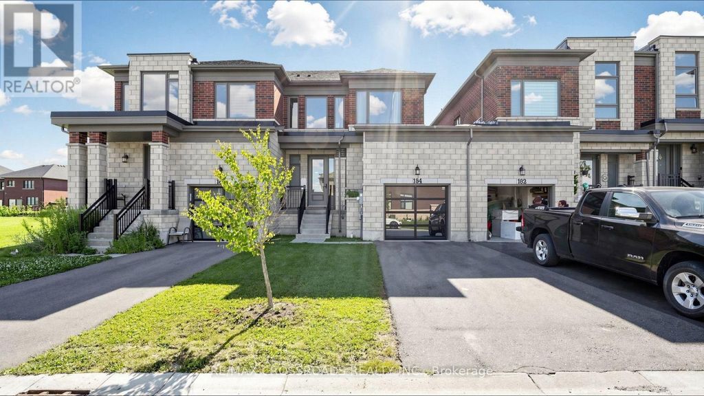 184 Huntingford Trail, Woodstock (woodstock - North)