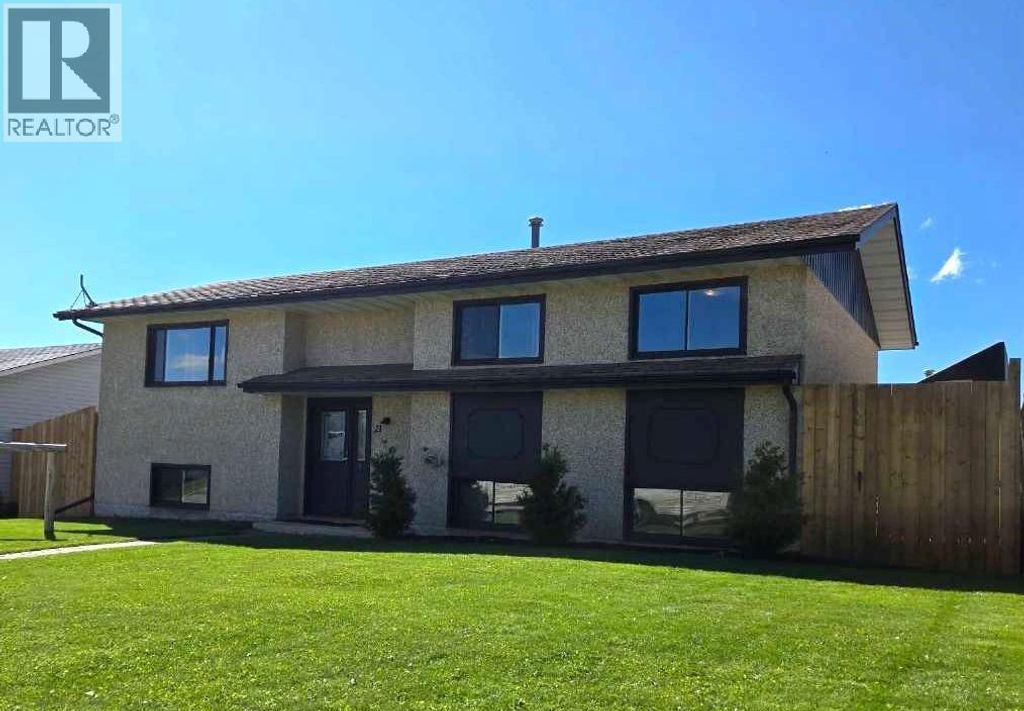 21 Pan Am Street, Swan Hills