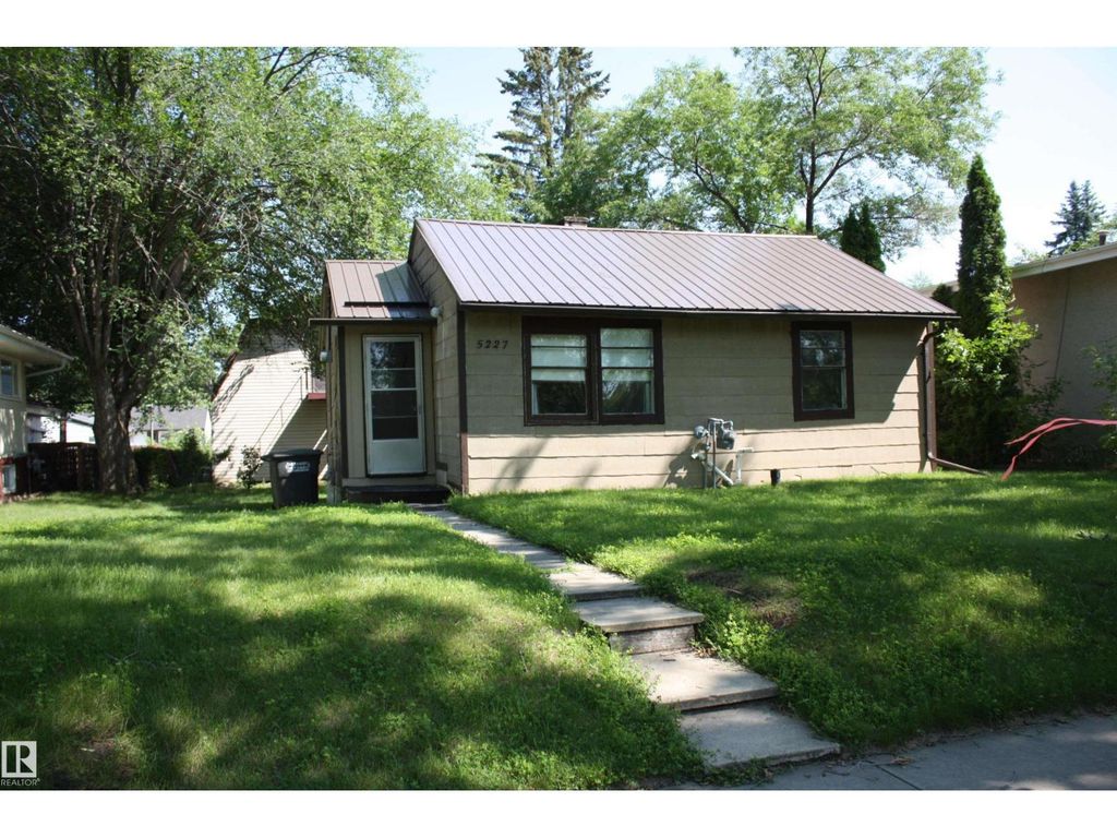 5227 51 Street, Redwater