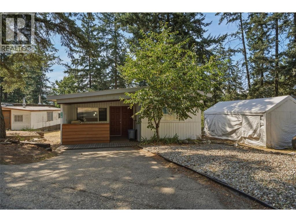 4137 Spallumcheen Drive Unit# 16, Spallumcheen