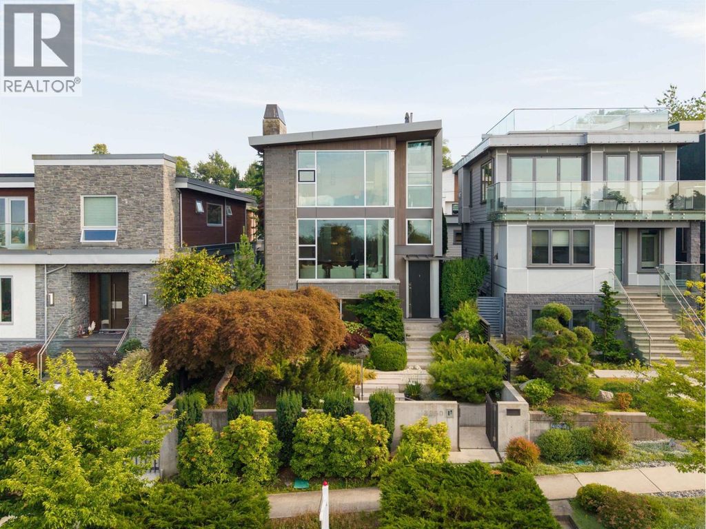 3250 W 20th Avenue, Vancouver