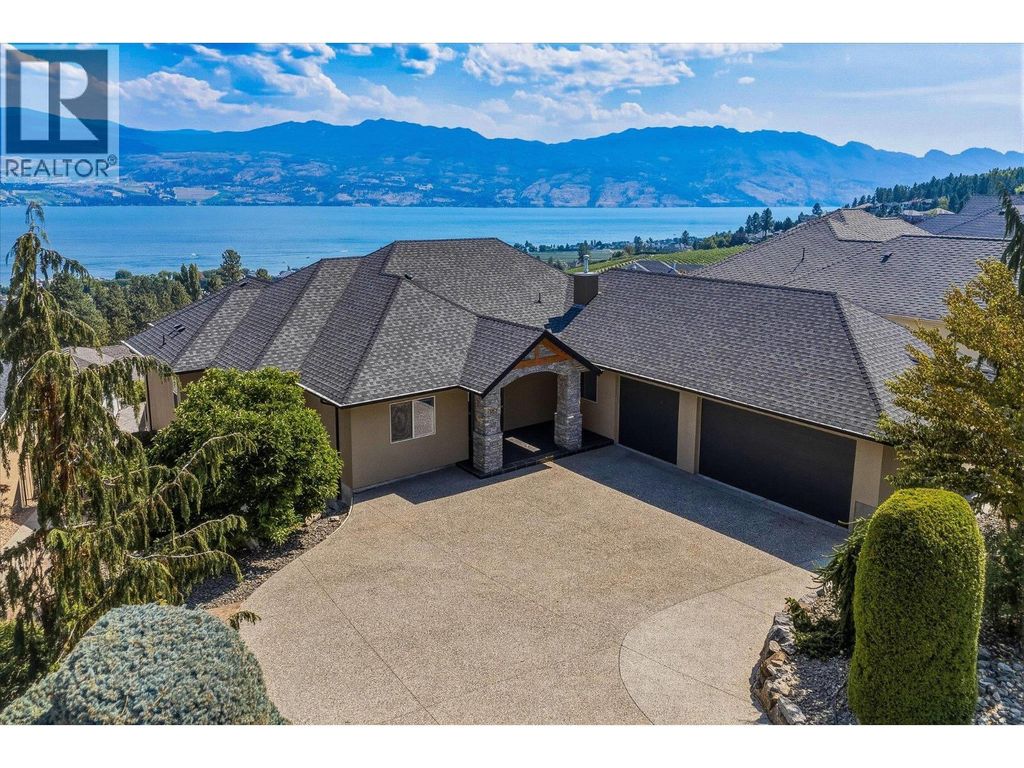 1581 Gregory Road, West Kelowna