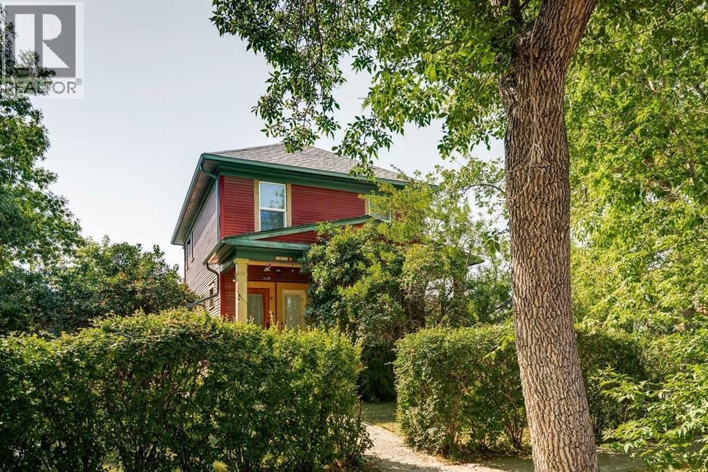 831 4a Street Ne, Calgary