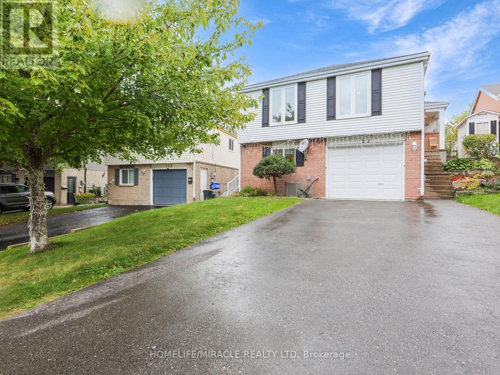 128 Macatee Place S, Cambridge