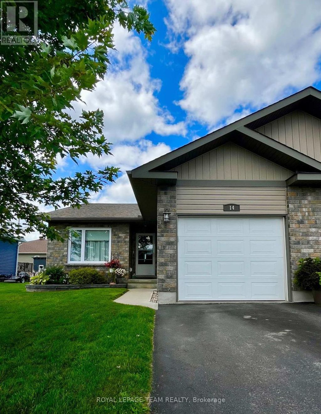 14 Otteridge Avenue, Renfrew