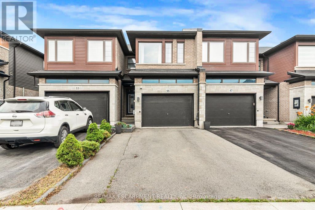55 Greenwich Avenue, Hamilton (stoney Creek Mountain)