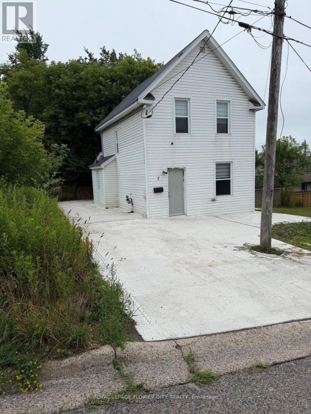 7 Hearst Street, Sault Ste Marie