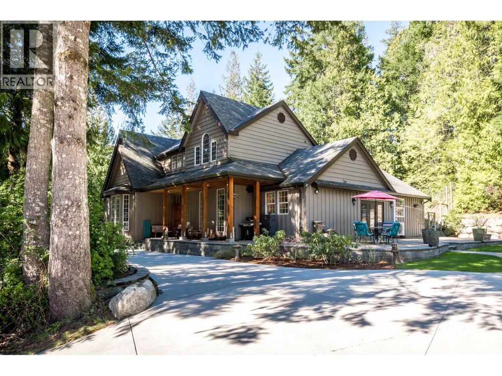 6979 Sechelt Inlet Road, Sechelt