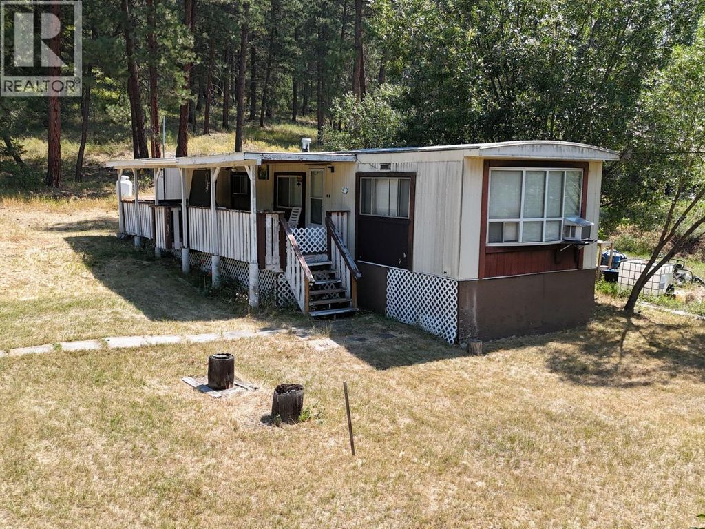 6294 Ash Road, Wasa